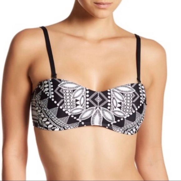 Jantzen Other - Jantzen Dahlias Garden Bandeau Bikini Top Size 14 Black White Swim Top JZSS7103